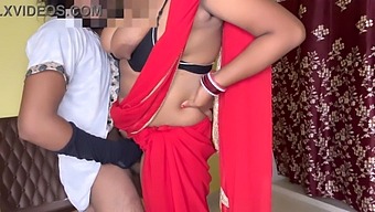 Indian Beauty Kamvali Bay Shows Off Her Curves In Steamy Video