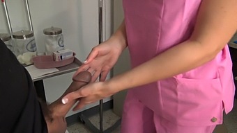 Amateur Nurse Indulges In Medical Role Play With A Patient