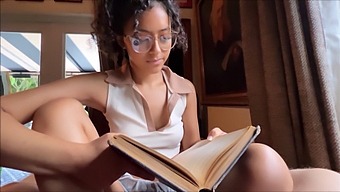 Nerdy Young Sister Explores Sexuality - Dani Diaz And Family Therapy